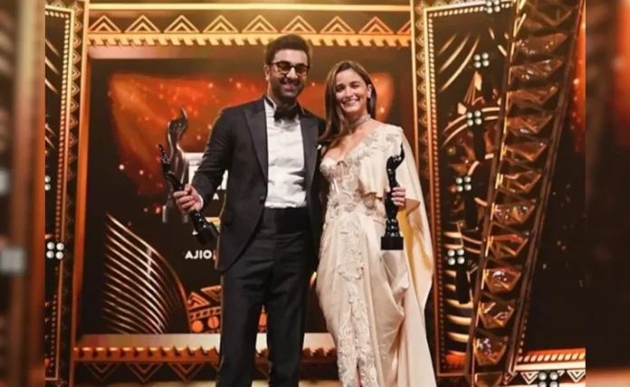 Filmfare Awards 2024: Alia Bhatt and Ranbir Kapoor's Big Win Makes Their Families Proud!